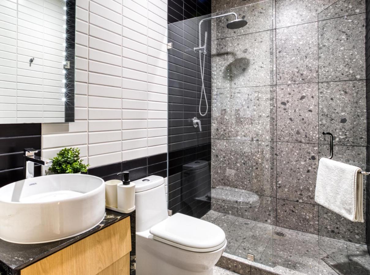 Downtown Designer Apartments By Uliv Tijuana Exterior photo